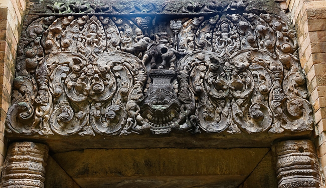 Prasat Sa Kamphaeng Yai-025